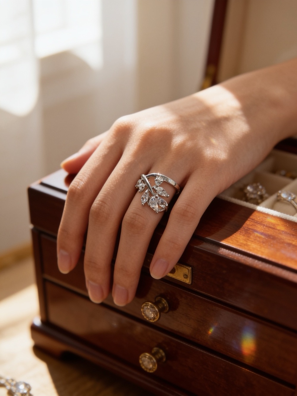 Silver Leaf Crystal Statement Ring - Elegant Women's Jewelry